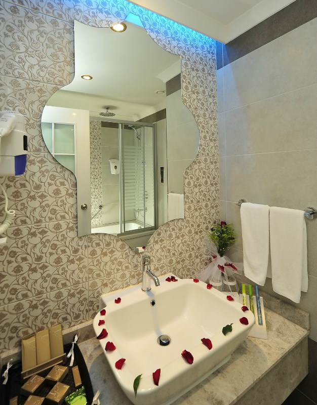 Adenya Hotel